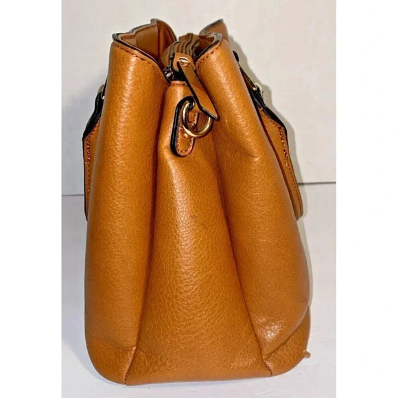 Matthew And Julian Camel Colored Hand Bag Zip Close - Picture 4 of 9